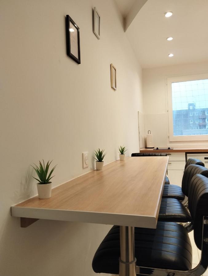 Le Beau Refuge Parisien De Cergy - Parisian Modern Flat At Cergy住宿加早餐旅馆 外观 照片